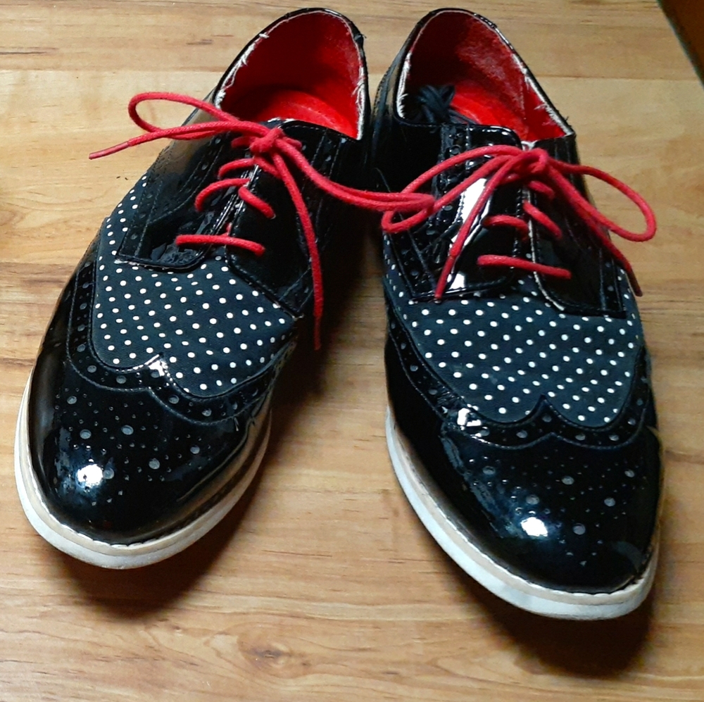 Johnston & Murphy wingtips